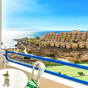 https://studio-overlooking-the-ocean.in-canary-islands.com
