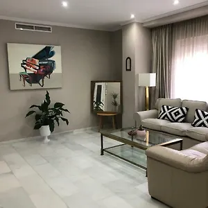 A 70 M. De La Juderia Córdoba